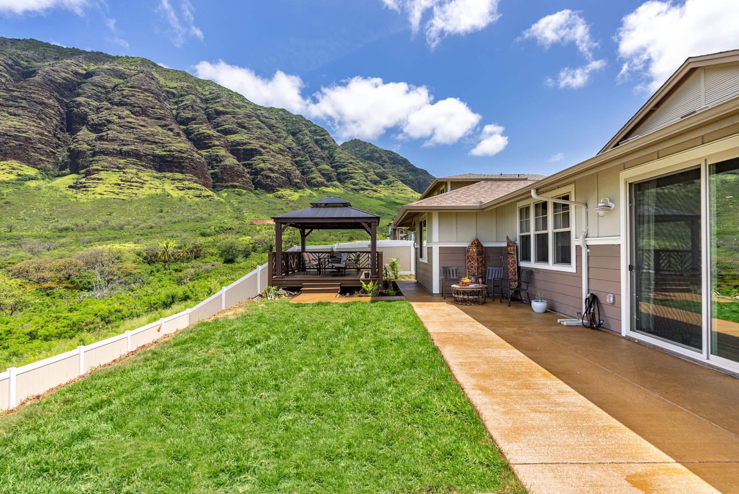 Home in Waianae · ★4.86 · 3 bedrooms · 5 beds · 2 private baths - Image 62