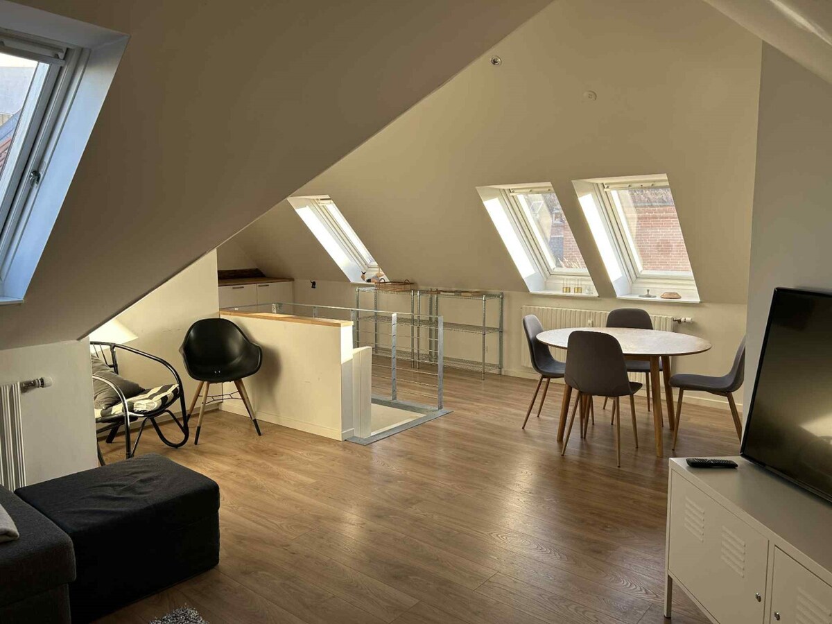 Photo inspiration: Picture Idea: Bath Tub Penthouse In The City Flats For Rent In