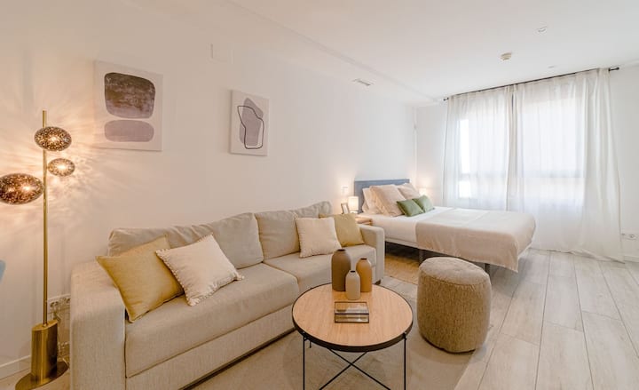 Housing El Rastro By Sharing Co - Madrid