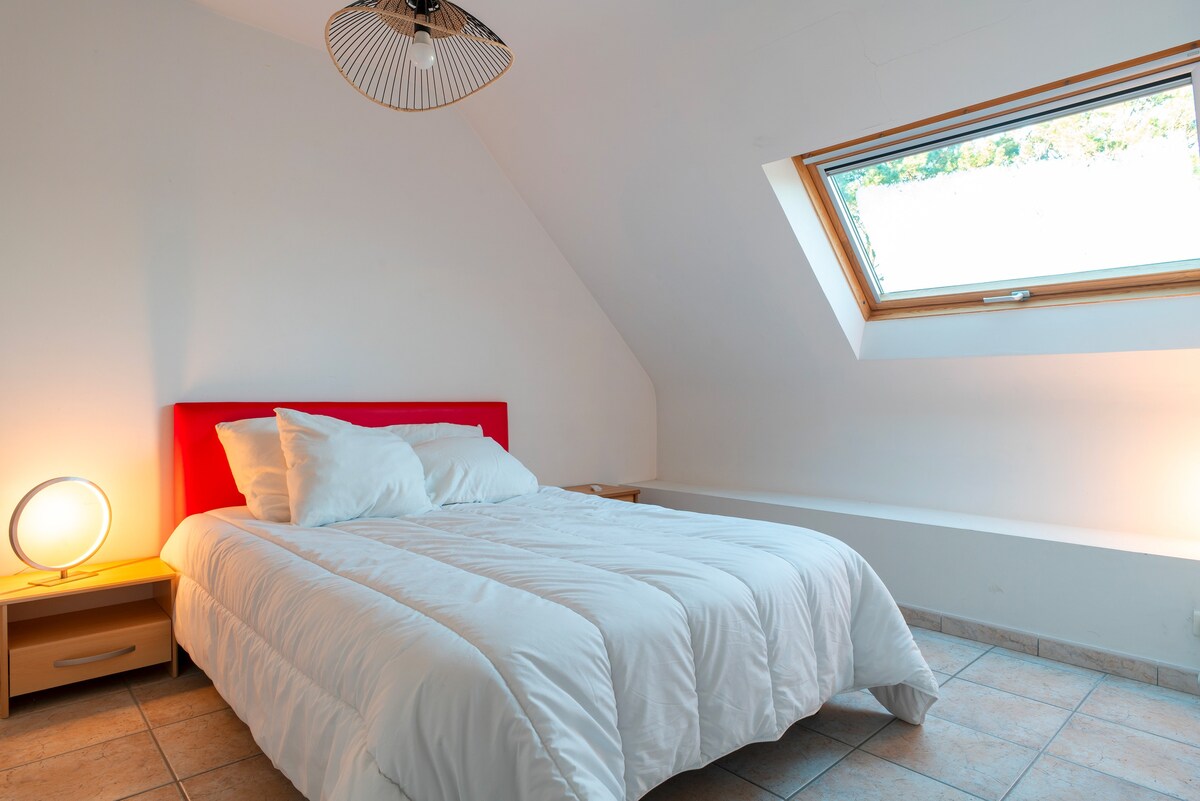 غرفة النوم 2