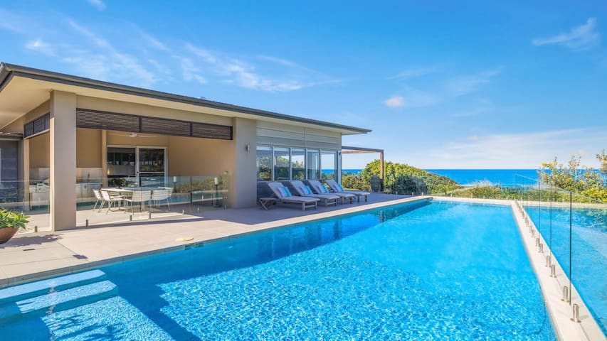 Osprey – Amazing Location, Pool, Beach