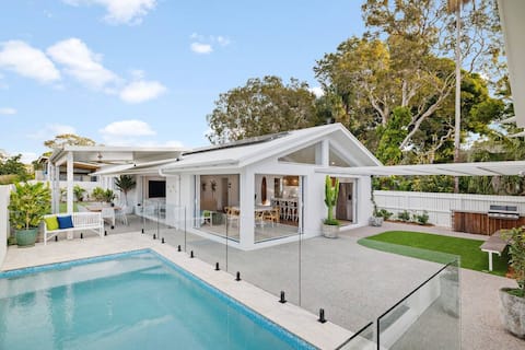 Family & pet friendly coastal oasis.