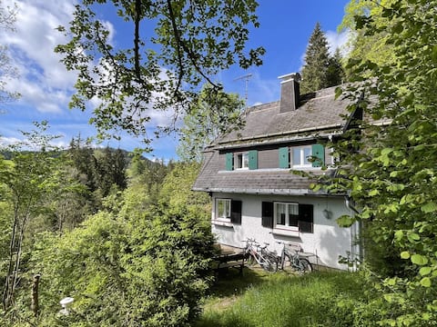 Leistungsstarkes Airbnb: Kesslerberg by Interhome in Hinterzarten