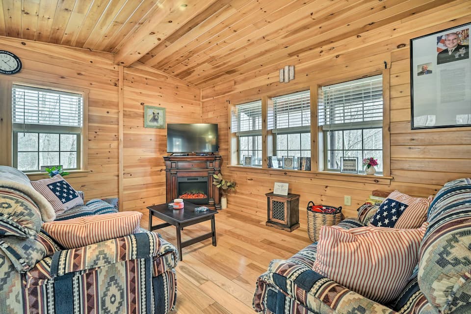 Cozy Cabin in Parsons: Hike, Fish & Explore! — photo 1