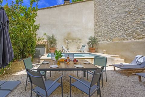 La Petite Maussanaise house-swimming pool