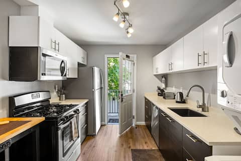 Successful Airbnb property: (BC2bH) Spacious Condo near Peachtree St. in Brookwood