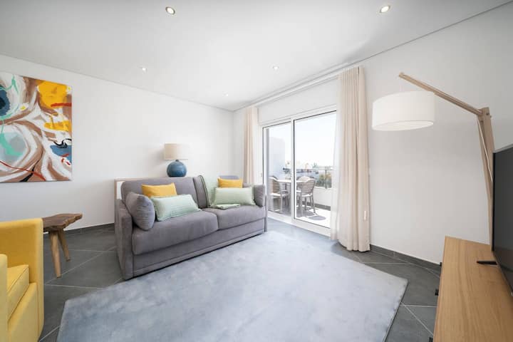 მისაღები ოთახი