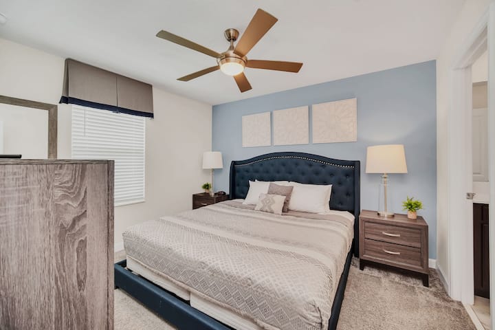 31-9008SommersetHillsDrNEW_31