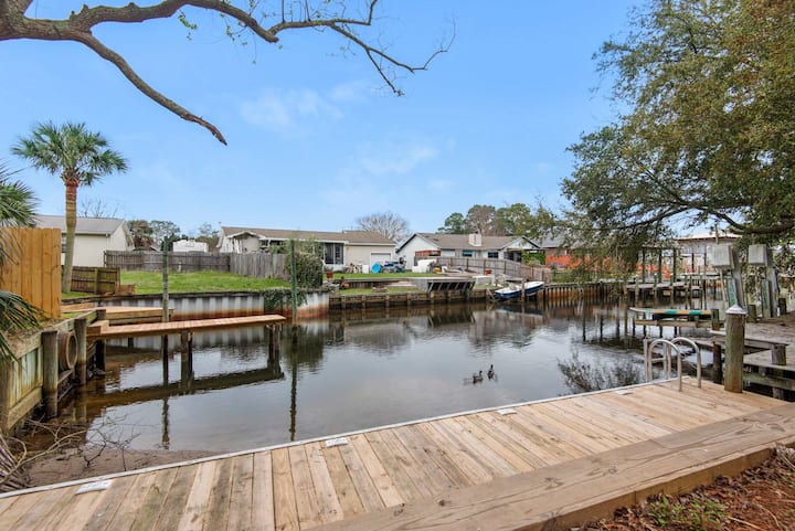 Gulf Brz-beaches, Canal, Dwntwn Pns, Pet Friendly - Pensacola Beach, FL
