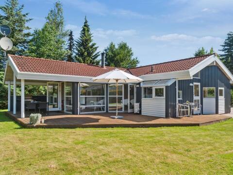 "Rixa" - 525m from the sea by Interhome