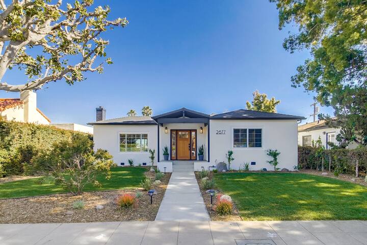 FALLing for Luxe Divine Skyline Loma Retreat+pets! gallery image 2