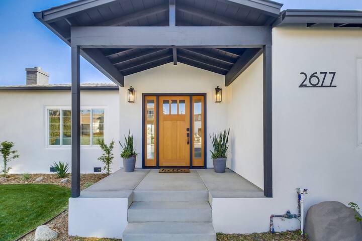 FALLing for Luxe Divine Skyline Loma Retreat+pets! gallery image 4