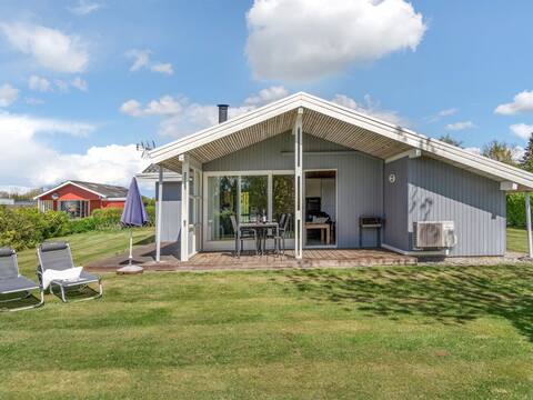 "Denahi" - 400m to the inlet by Interhome