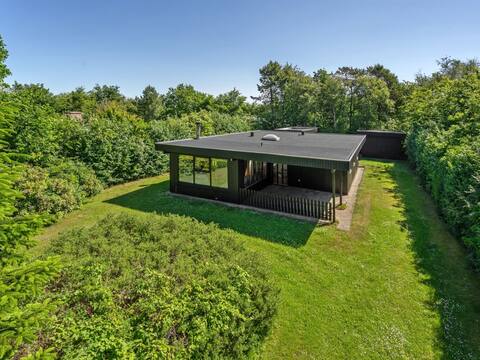 "Ludde" - 500m to the inlet by Interhome