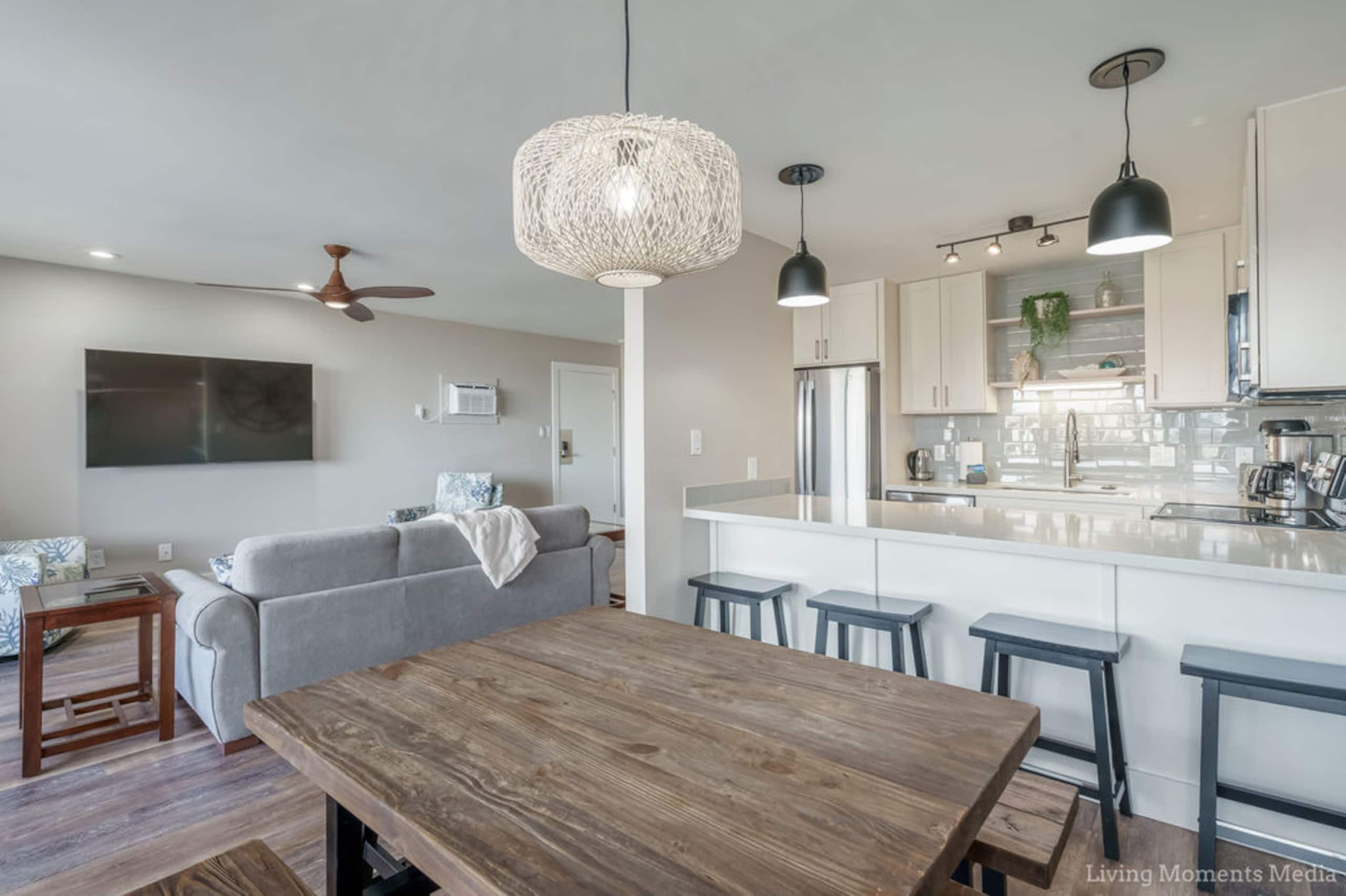 Condo in Kihei · ★4.76 · 2 bedrooms · 4 beds · 1 shared bath - Image 2