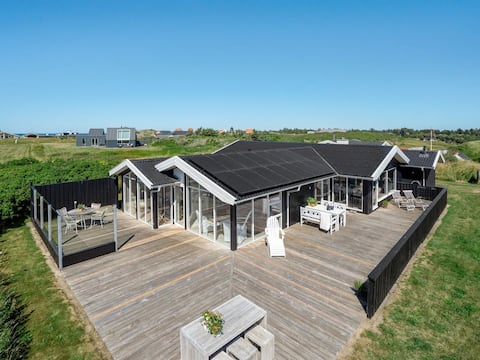 "Aella" - 150m from the sea by Interhome