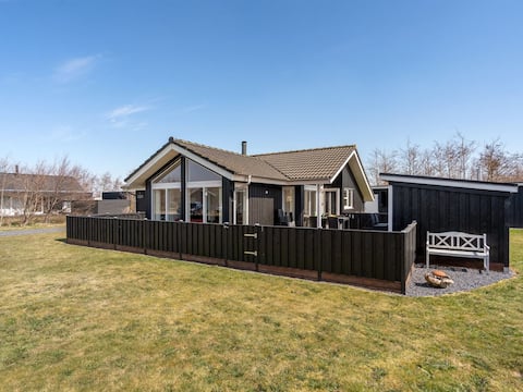 "Dorithea" - 3.5km from the sea by Interhome