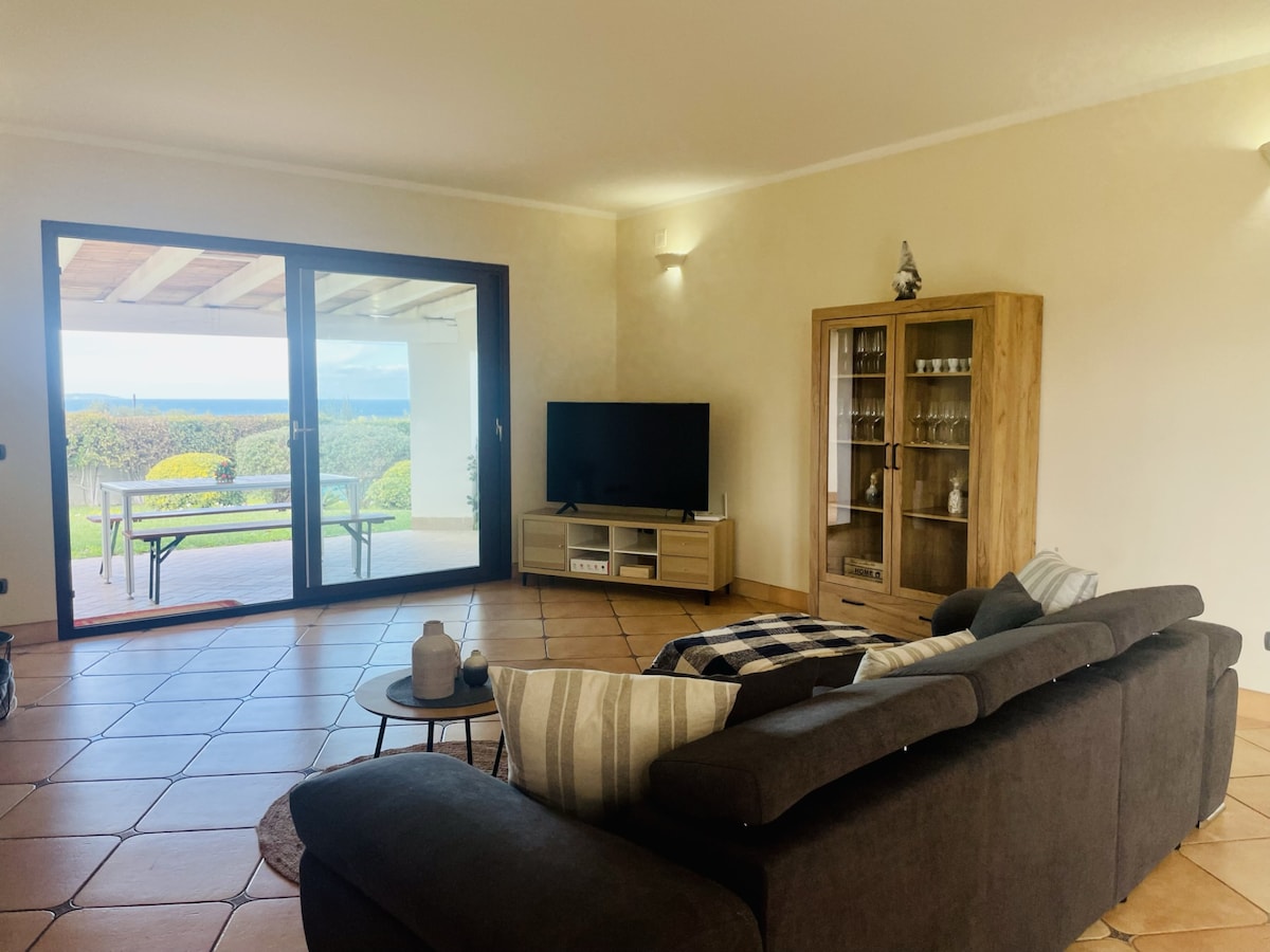 Propriété Airbnb réussie: Countryside Villa with private pool and sea view à Sorso