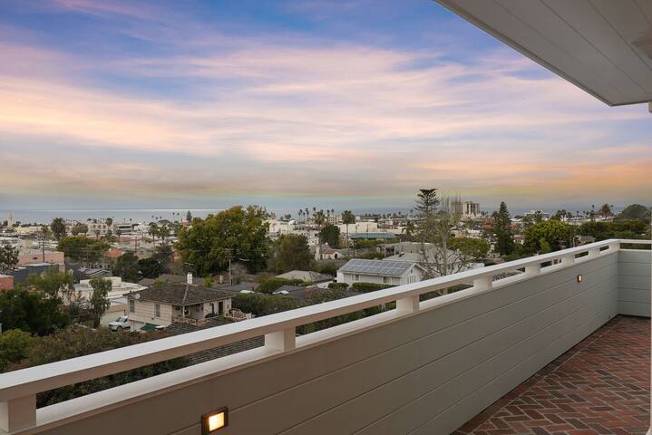 5BR | Ocean Views, Coastal Luxury, Designer, AC gallery image 2