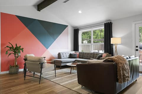 Top performing Airbnb: Bluebonnet Getaway in Franklin Park