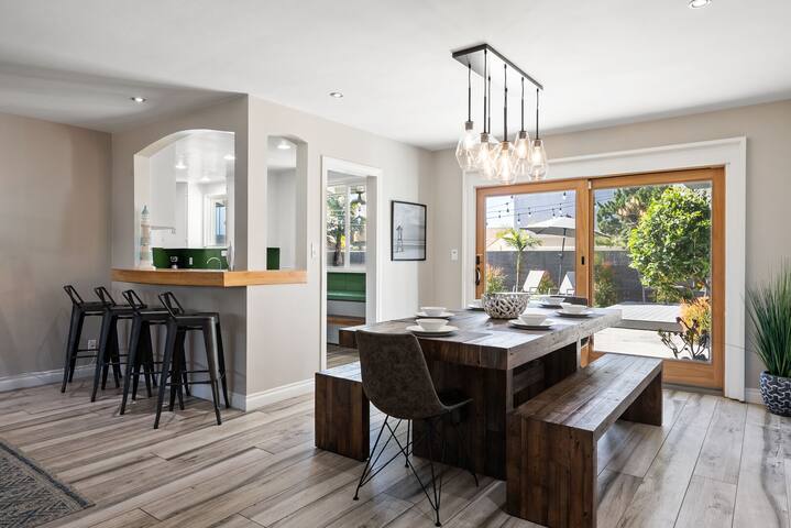 Bird Rock Luxury | Ocean View | Fire Pit | AC gallery image 5