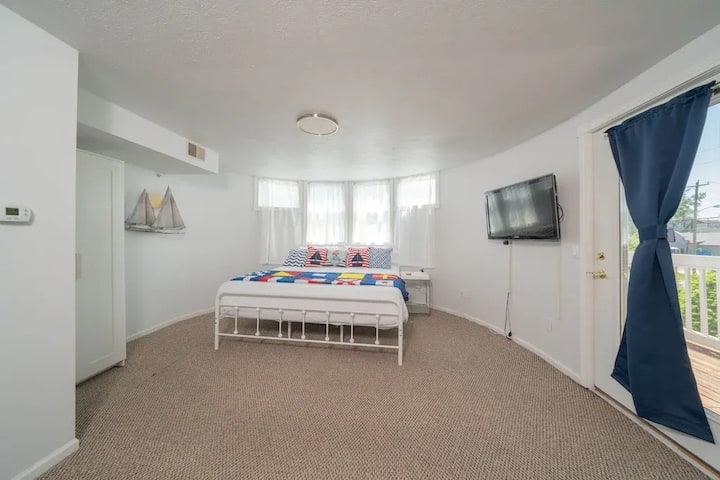 Საძინებელი 3 - საწოლი დიდი ხნით - მეორე სართული