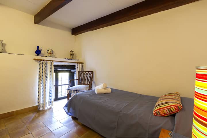 غرفة النوم 1