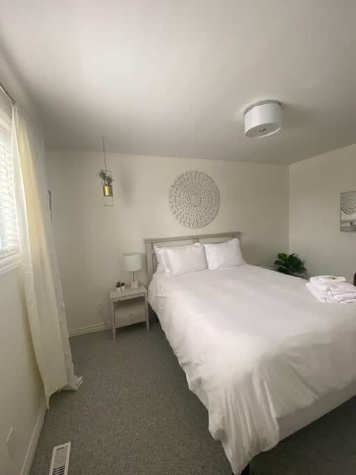 Dormitorio 2, cama tamaño queen