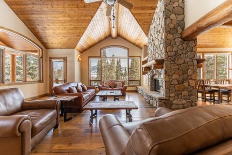 140 Goldenrod Circle