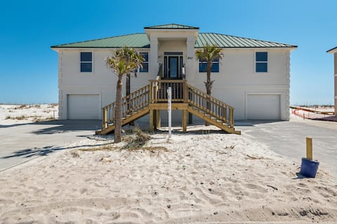 Beach Front Beauty | Gulf Views + Pet Friendly
