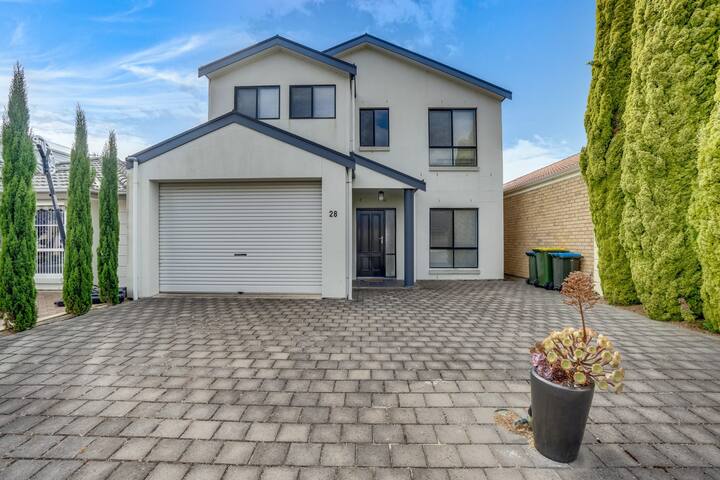 Lakehouse28 Waterfront Resort Living Encounter Bay