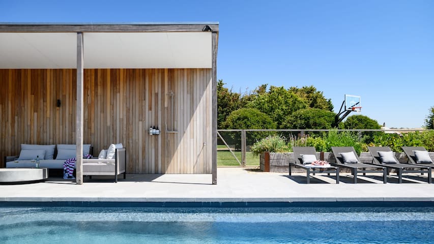The Weekend Escape managed Airbnb listing 1