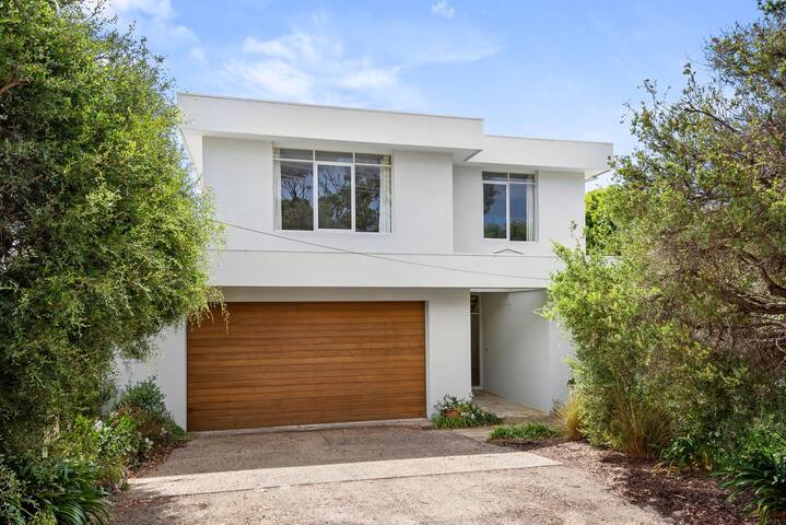 Point Lonsdale Retreat gallery image 2