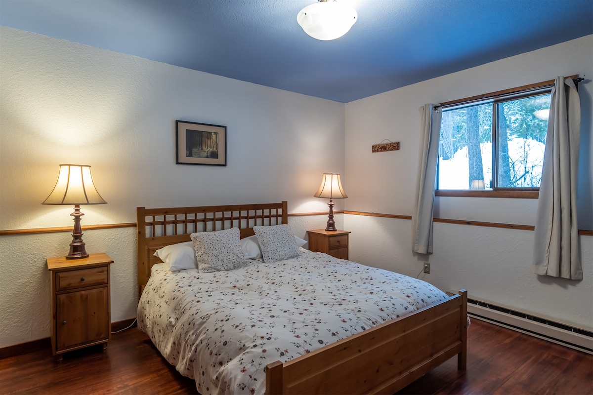 1-ლი საძინებელი