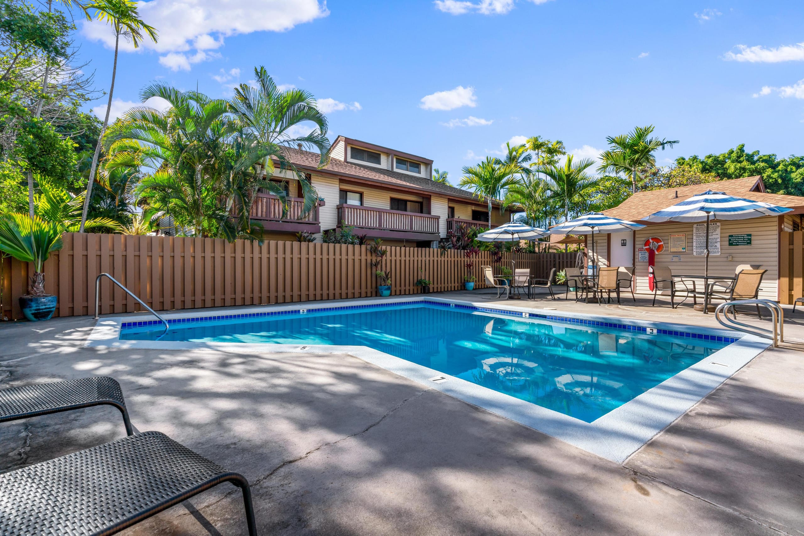 Condo in Kailua-Kona · ★4.73 · 3 bedrooms · 4 beds · 2 baths - Image 40