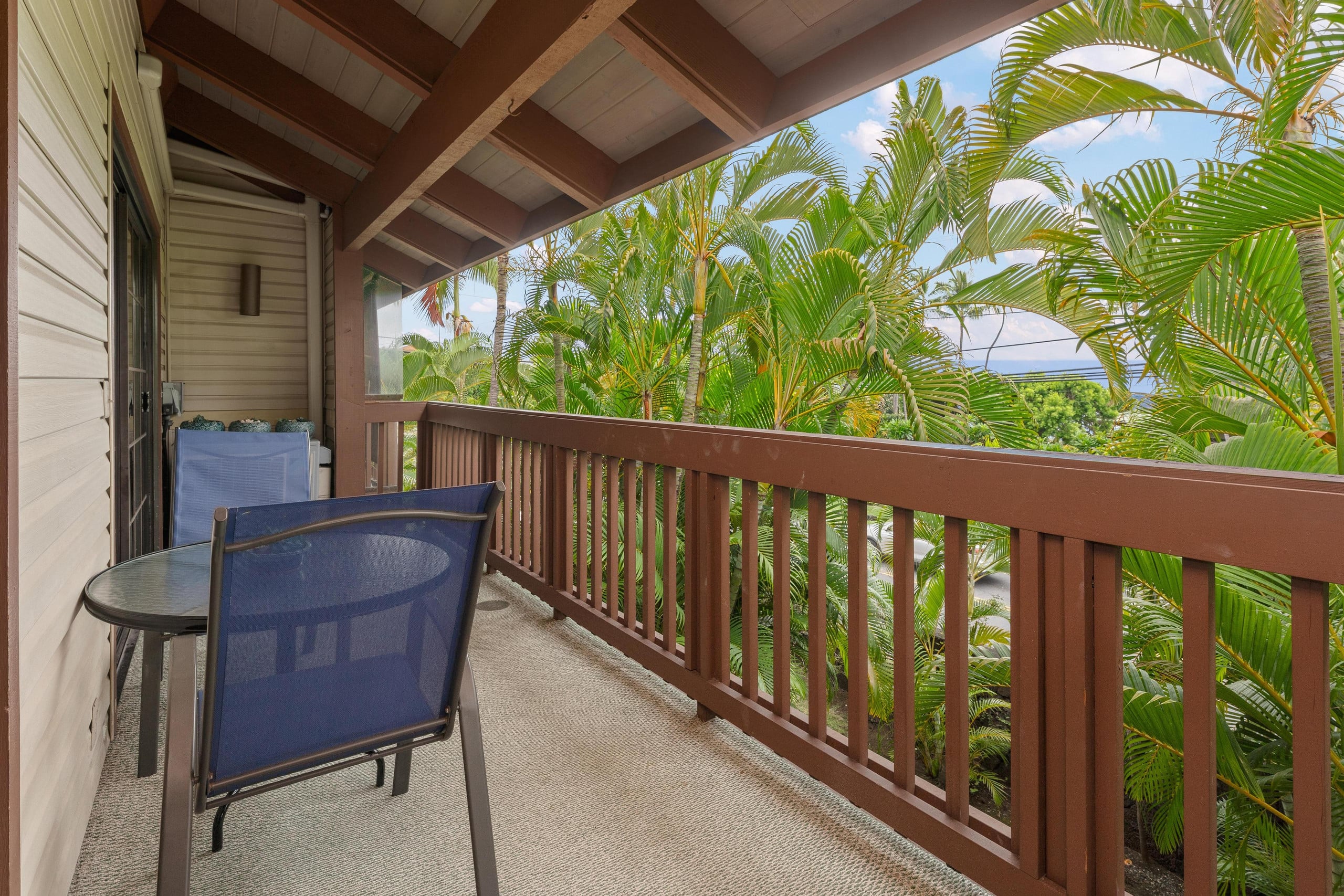 Condo in Kailua-Kona · ★4.73 · 3 bedrooms · 4 beds · 2 baths - Image 32