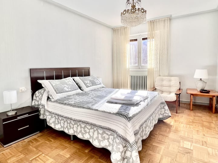 غرفة النوم 2