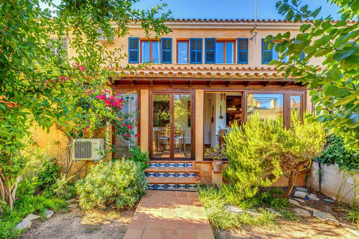 Can Om gallery image 3