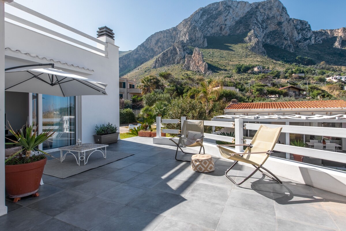 Annonce Airbnb populaire: Wonderful Italy | Seaview Villa In Mongerbino à Bagheria