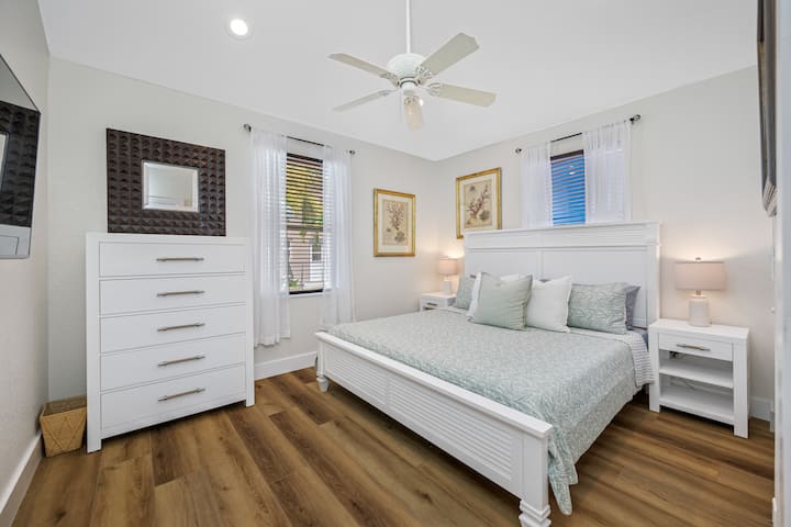 Საძინებელი კომფორტული საწოლით