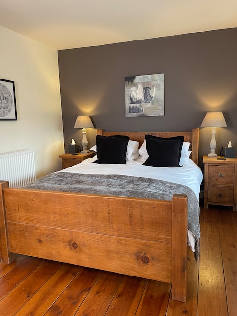 Top Airbnb: Mia Cottage in West Yorkshire