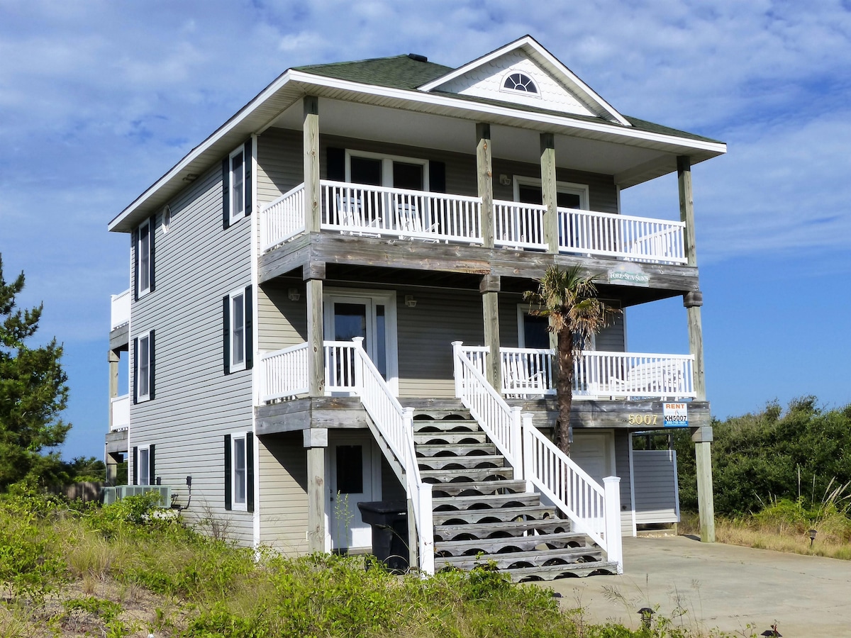KH5007- Beautiful, 4 BRs, Private Pool, Hot Tub an