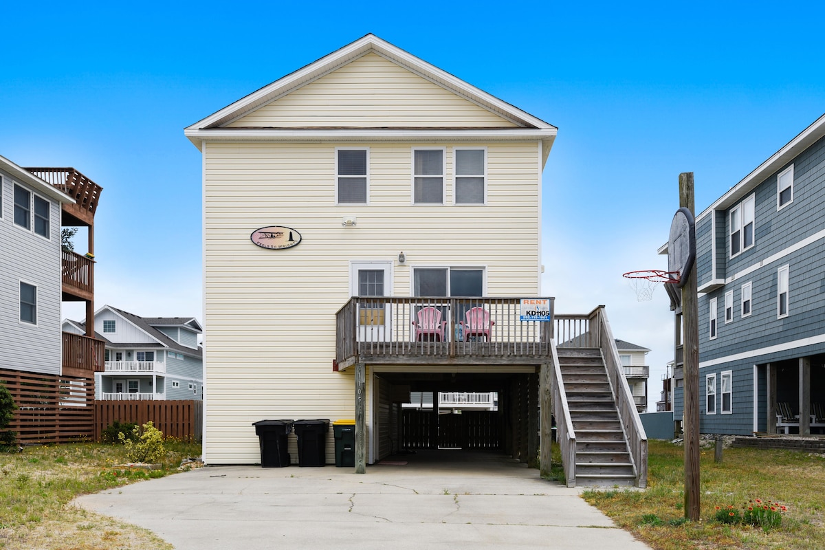 KD1105- 1 Block to Beach- 5 BRs, Private Pool, Hot