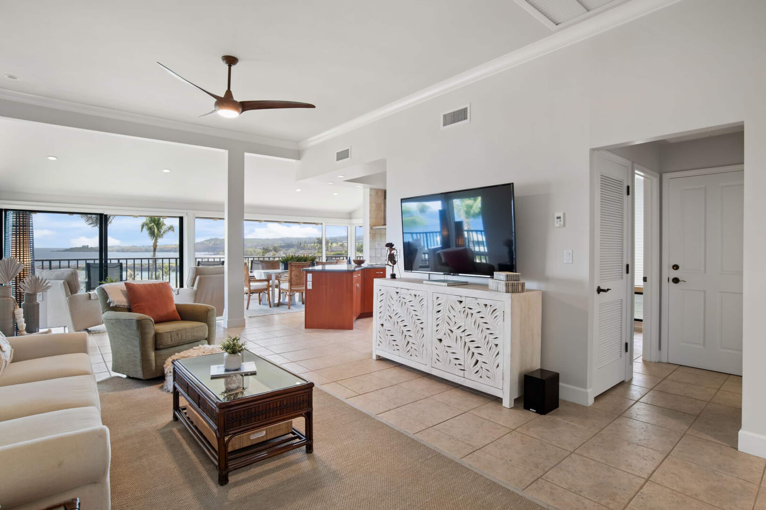Home in Lahaina · ★5.0 · 2 bedrooms · 2 beds · 2.5 baths - Image 9