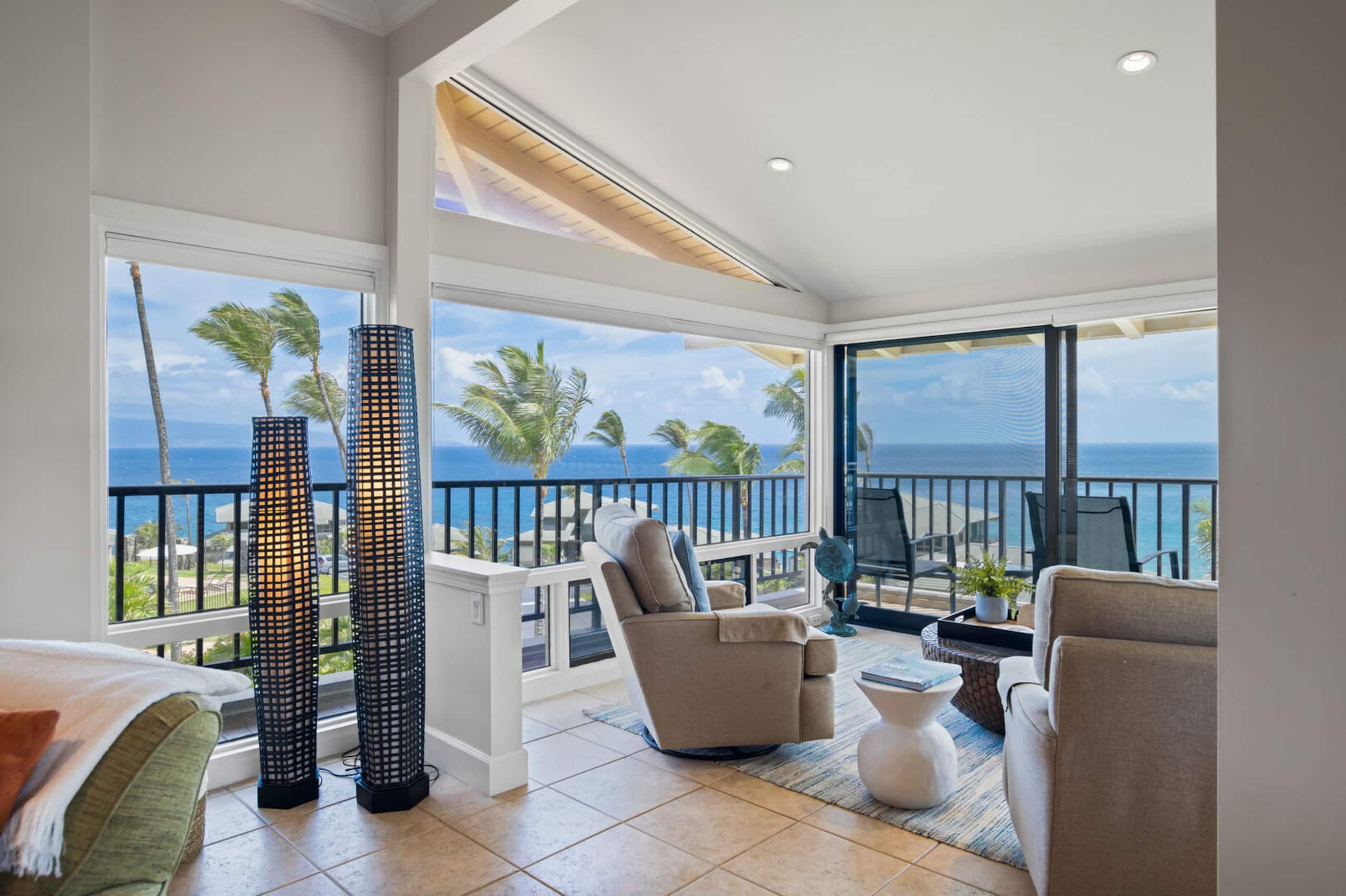 Home in Lahaina · ★5.0 · 2 bedrooms · 2 beds · 2.5 baths - Image 8