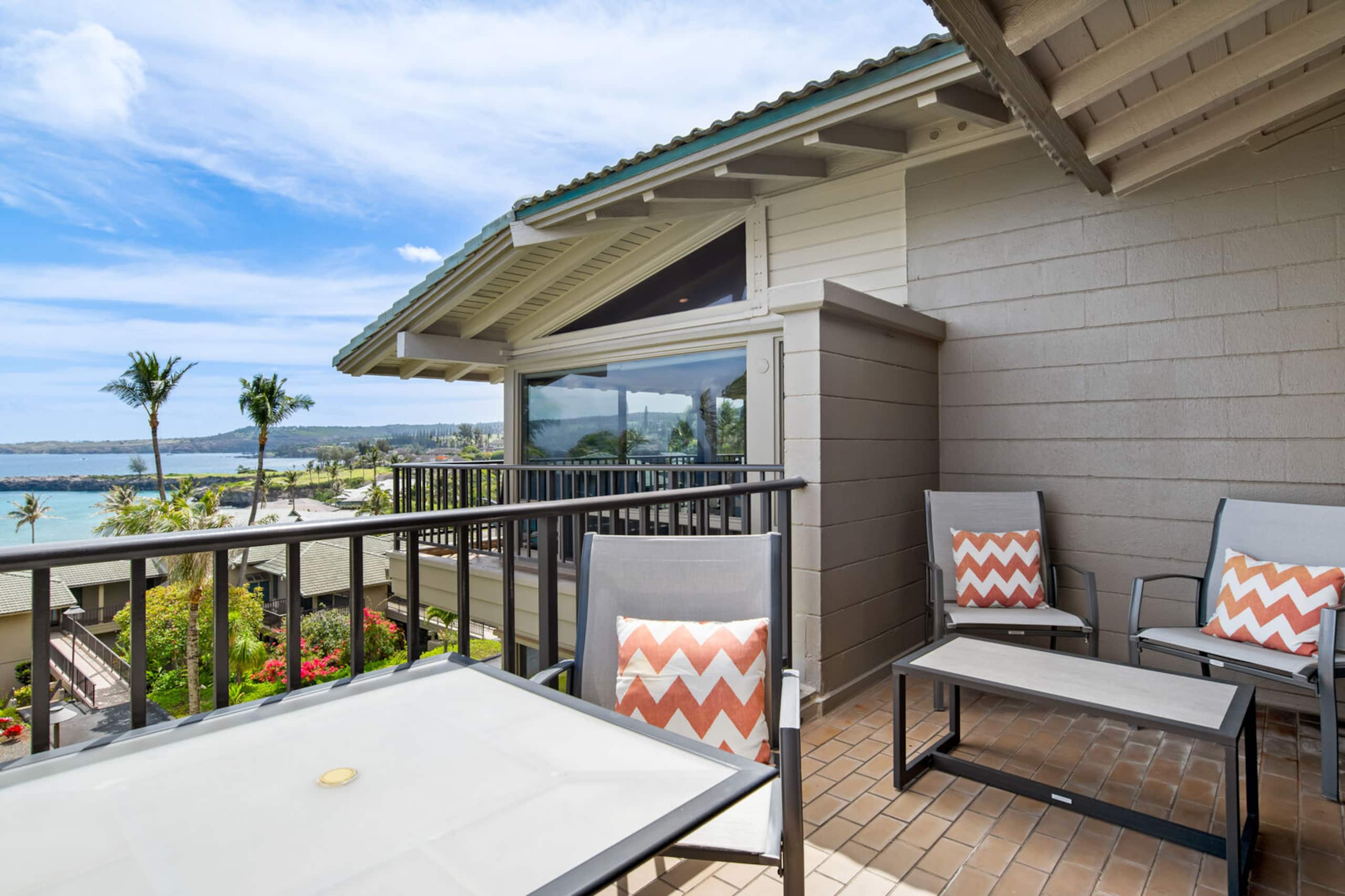 Home in Lahaina · ★5.0 · 2 bedrooms · 2 beds · 2.5 baths - Image 31