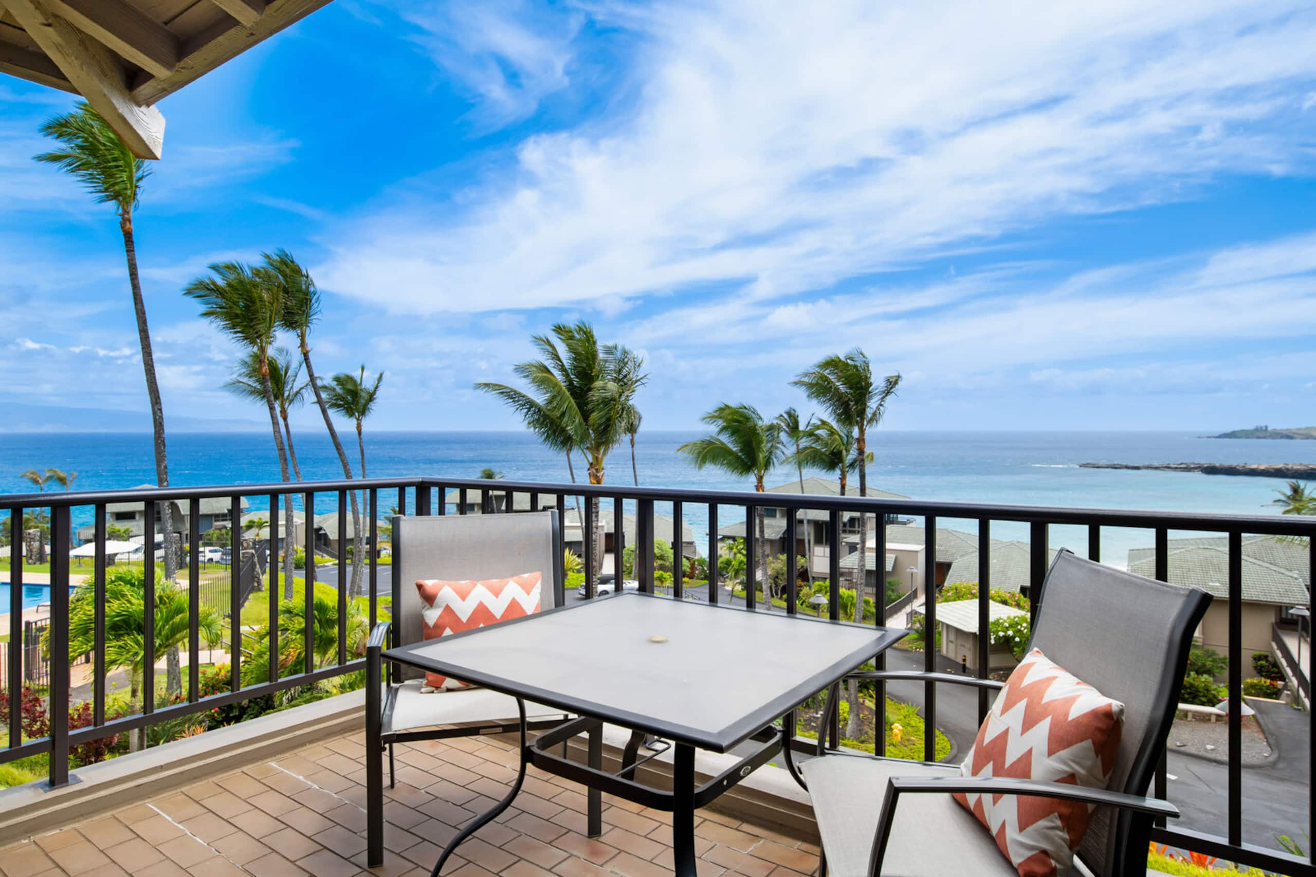 Home in Lahaina · ★5.0 · 2 bedrooms · 2 beds · 2.5 baths - Image 30