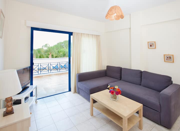 1 Bedroom Apartment - Flouressia Gardens (Rm203) - Protaras