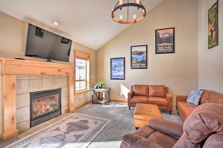 Family-friendly Oregon Vacation Home W/ Yard - Bend, OR