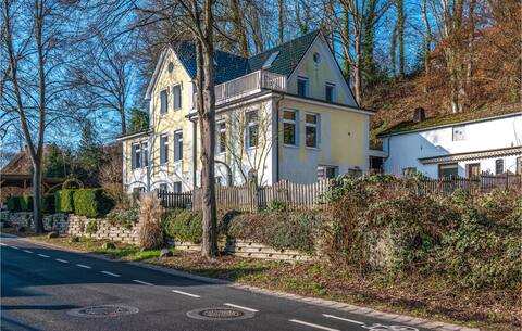 Lovely apartment in Ratzeburg with kitchen